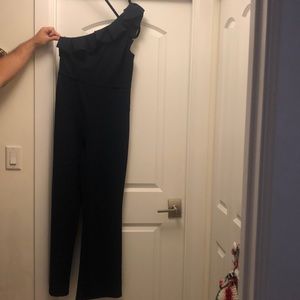 One shoulder ruffle jumpsuit